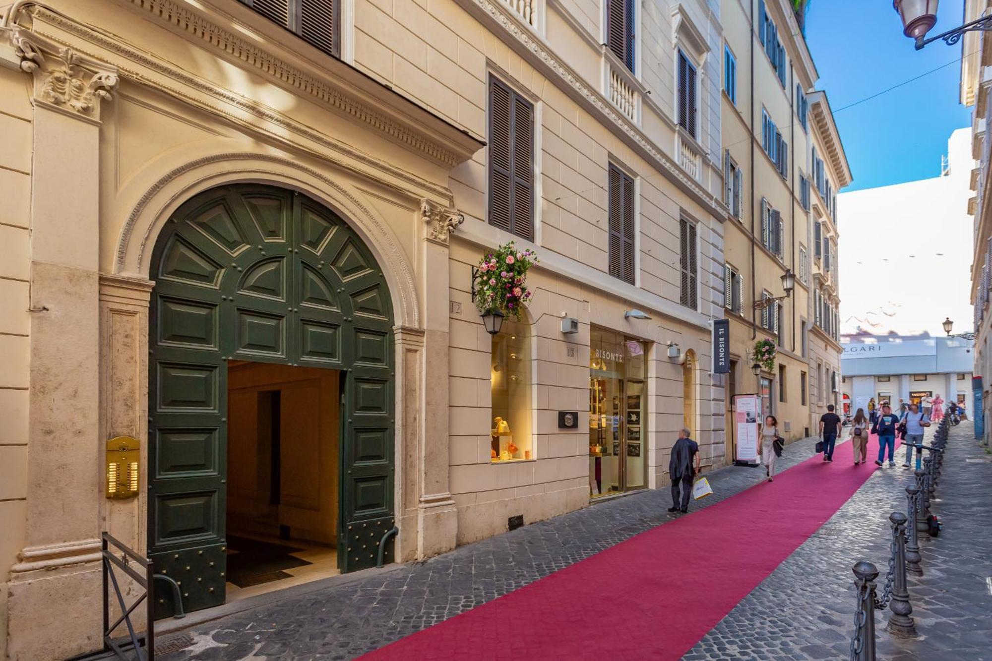 Apartment Spanish Steps Purple Retreat