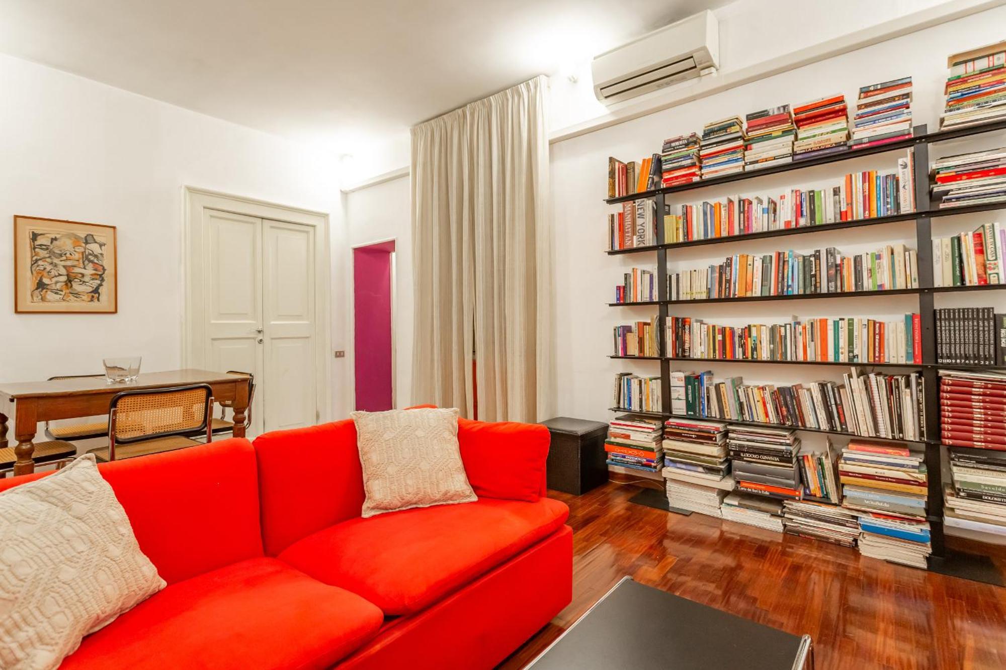 Spanish Steps Purple Retreat *
