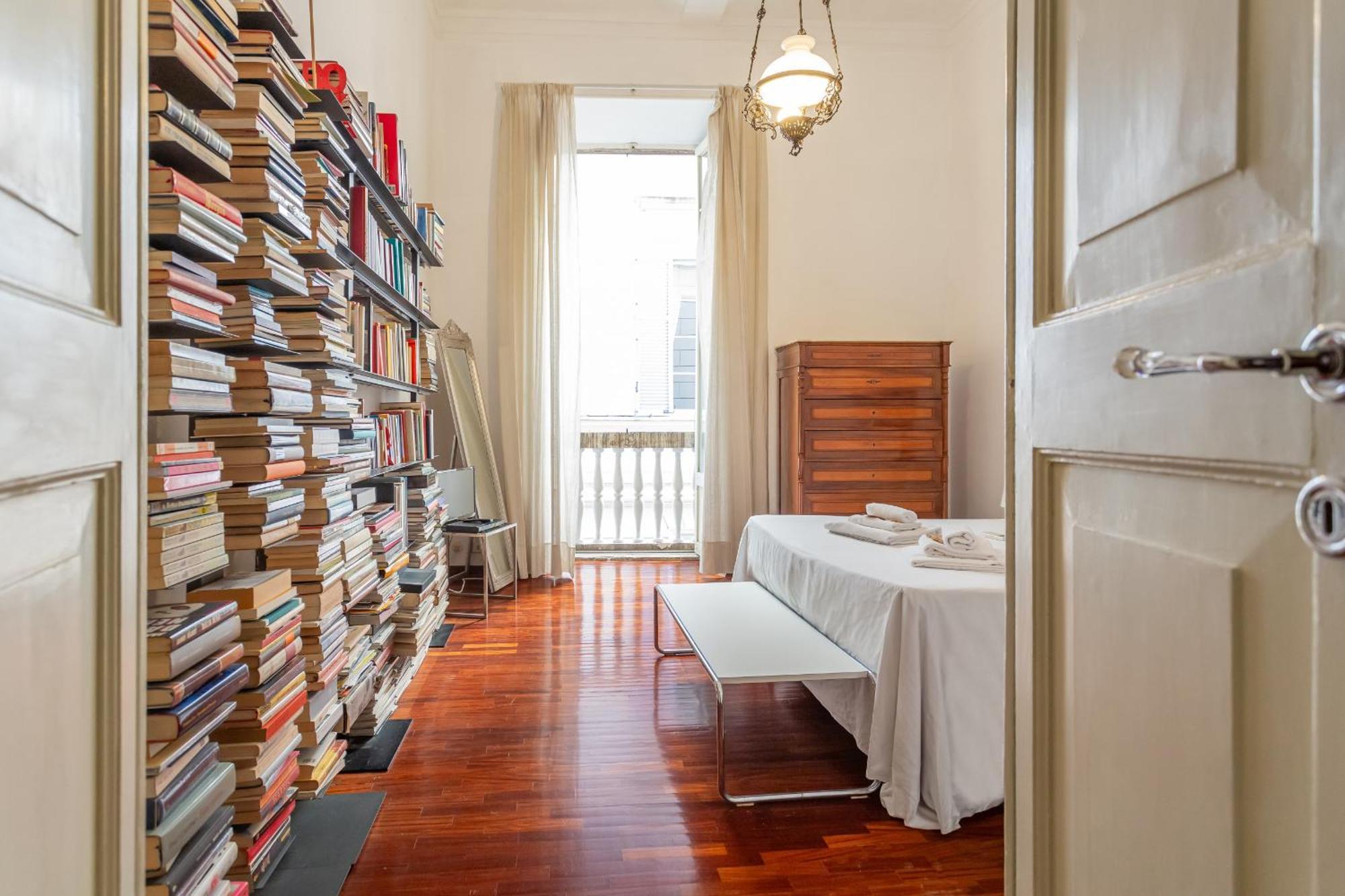 Apartment Spanish Steps Purple Retreat